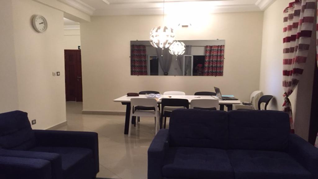 Le Buffle Noir Appart D'Hotes Douala Ngoại thất bức ảnh