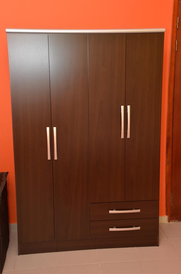 Le Buffle Noir Appart D'Hotes Douala Ngoại thất bức ảnh